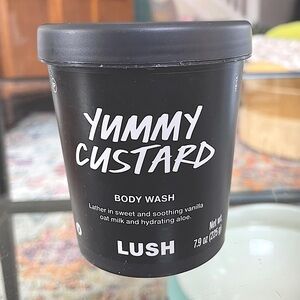 New - Lush Cosmetics Limited Edition Yummy Custard Body Wash
